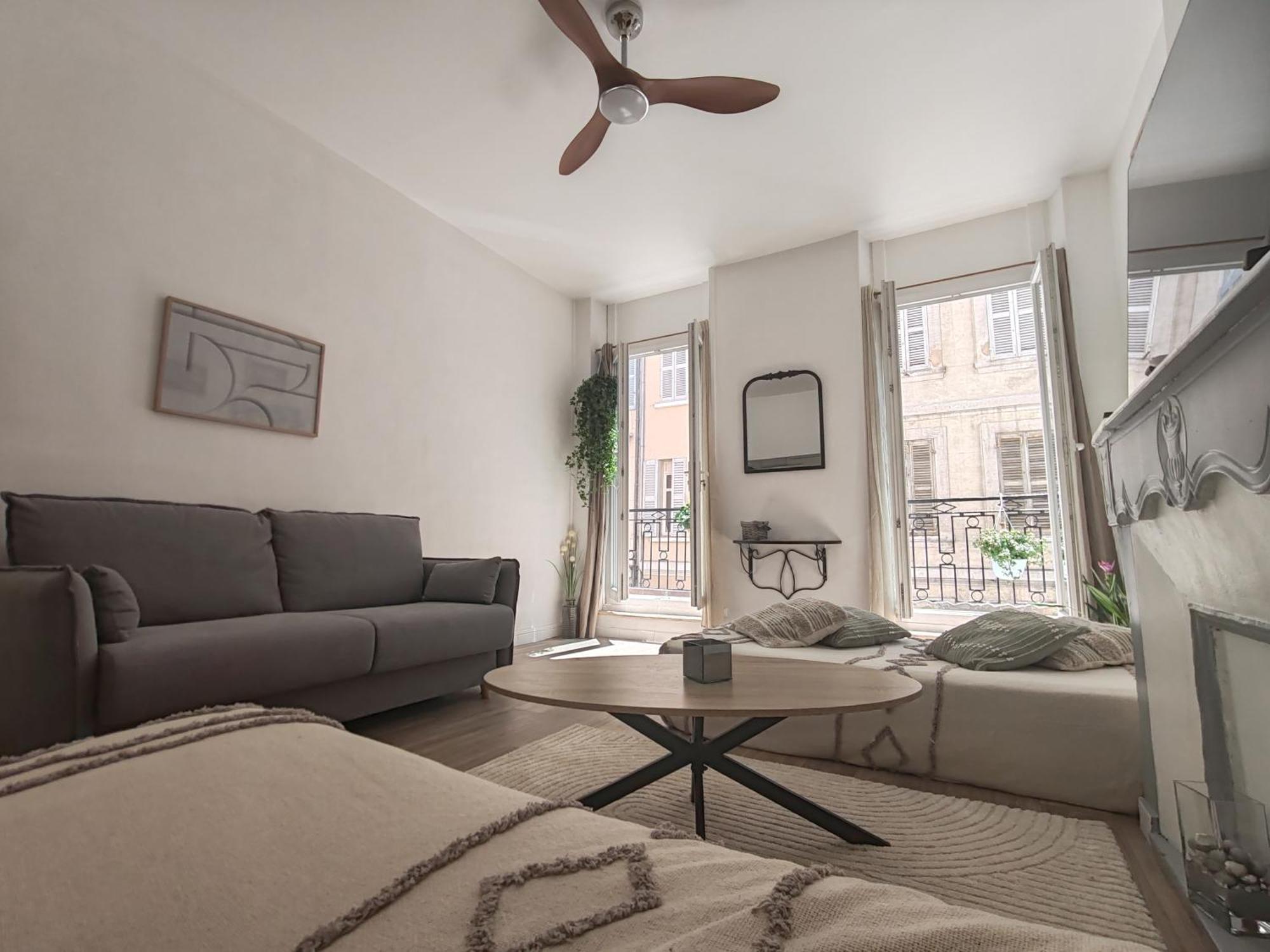 Appartement T3 Grand Balcon Au Coeur Du Vieux Port à Marseille Extérieur photo